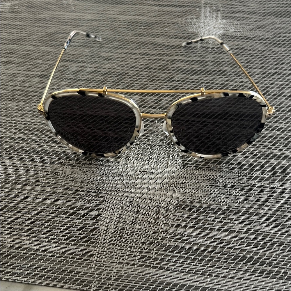 Kendall & Kylie Black and Gold Sunglasses